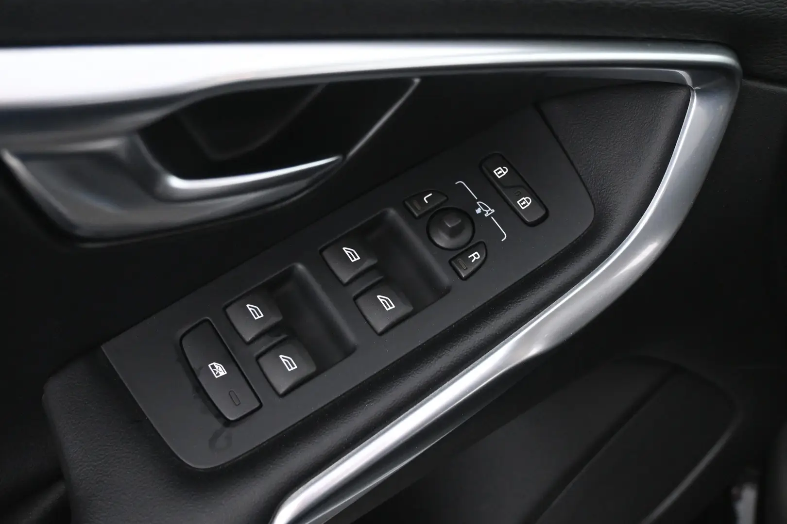 Car Image - 2soSBejxAveWkQNW9sFY9j