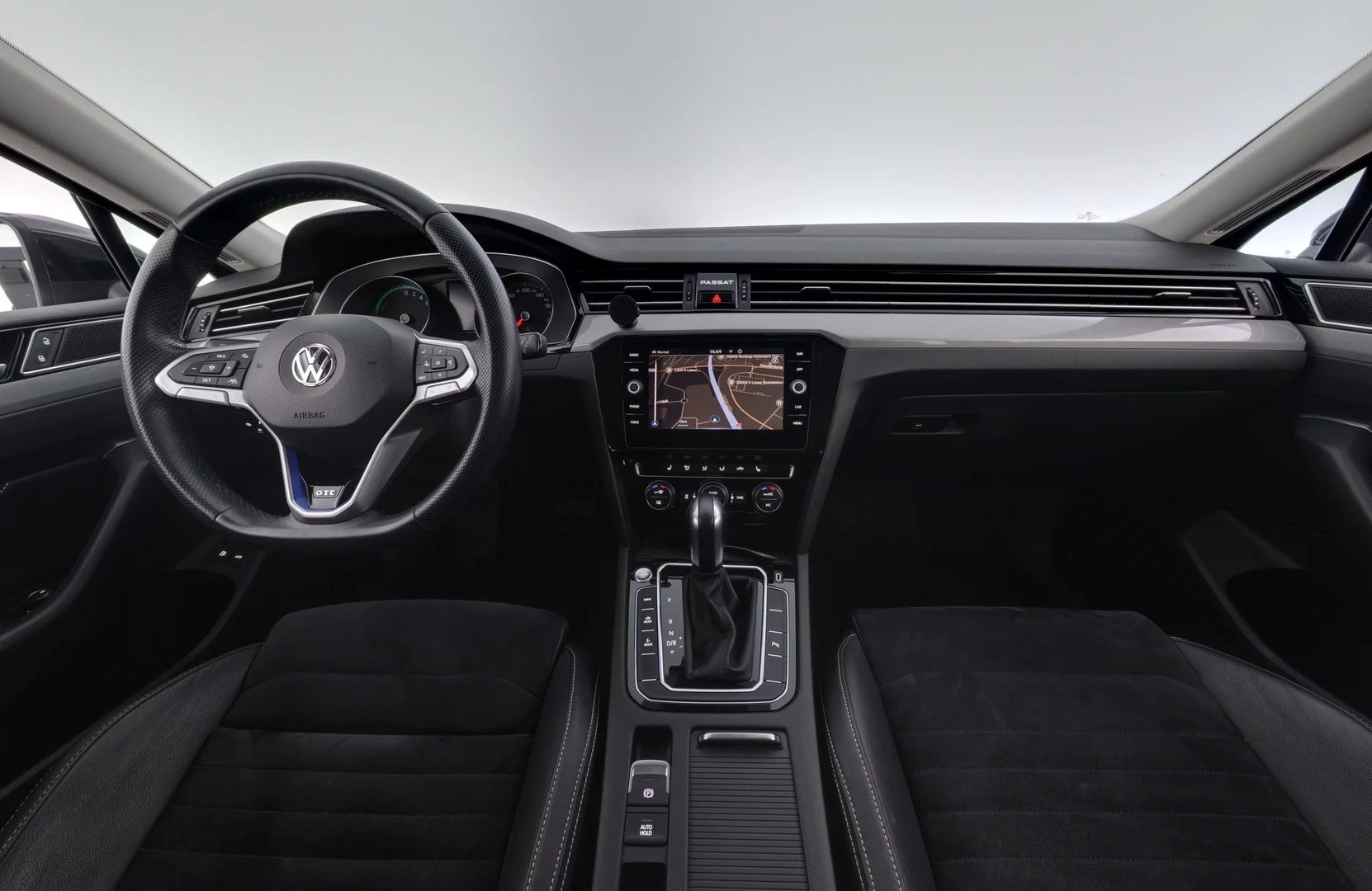 Car Image - 2q1WqLVp3qO2wru4aSn1Az
