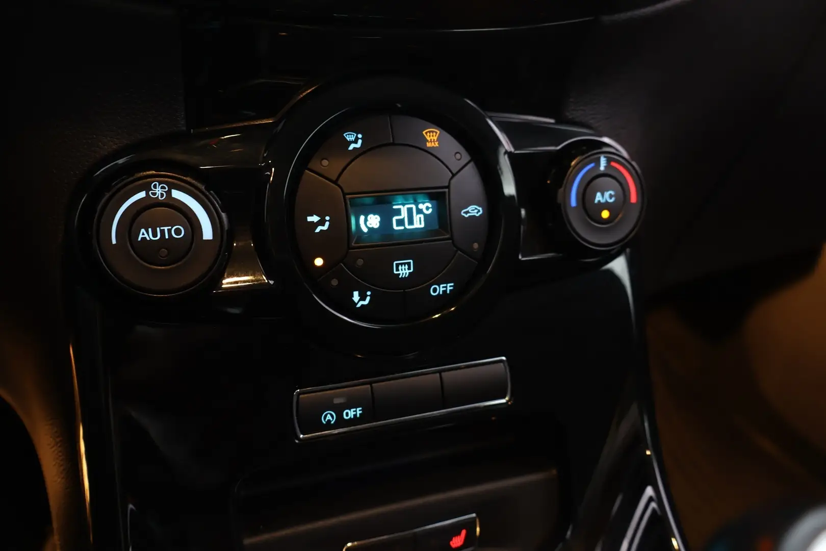 Car Image - 3wqLp2BYhbrWhGx2BDqWYQ