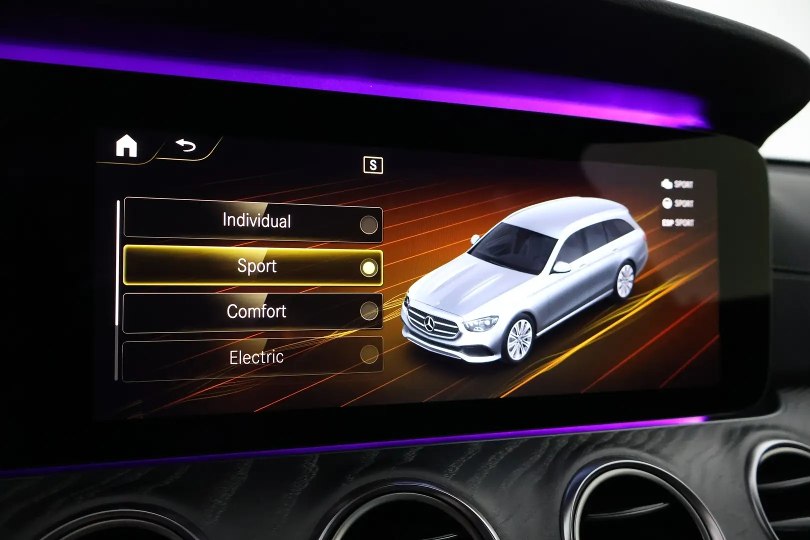 Car Image - 5H331shrfcWo0ze9Ng9SiW