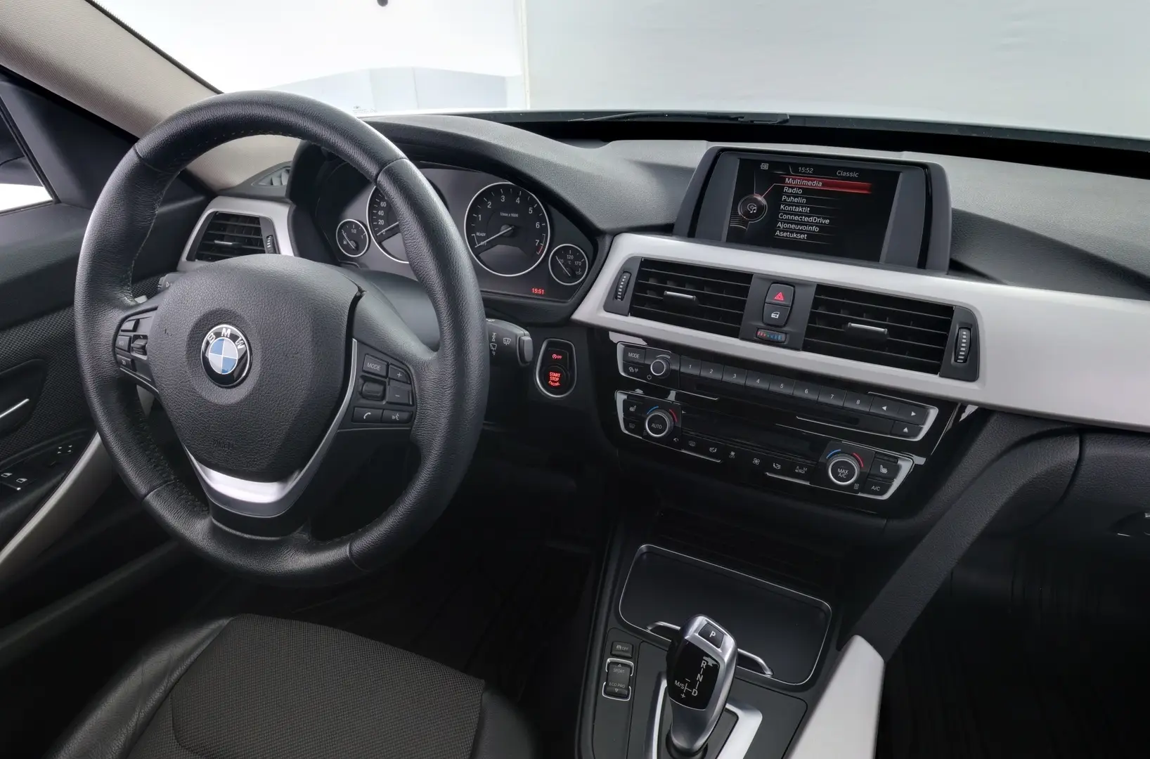 Car Image - 7qoQhVSRe0LLN4XzTwELJ7