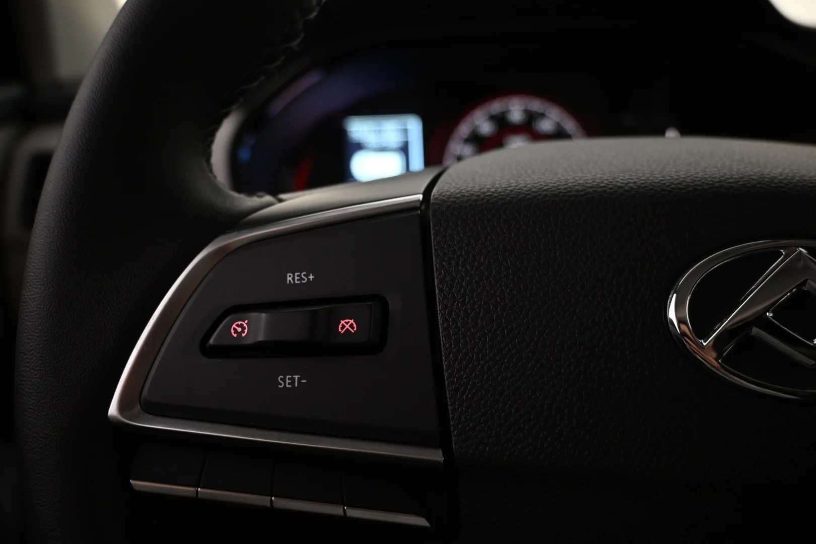 Car Image - 4knx9xL2Inj14nuoSrTlm0
