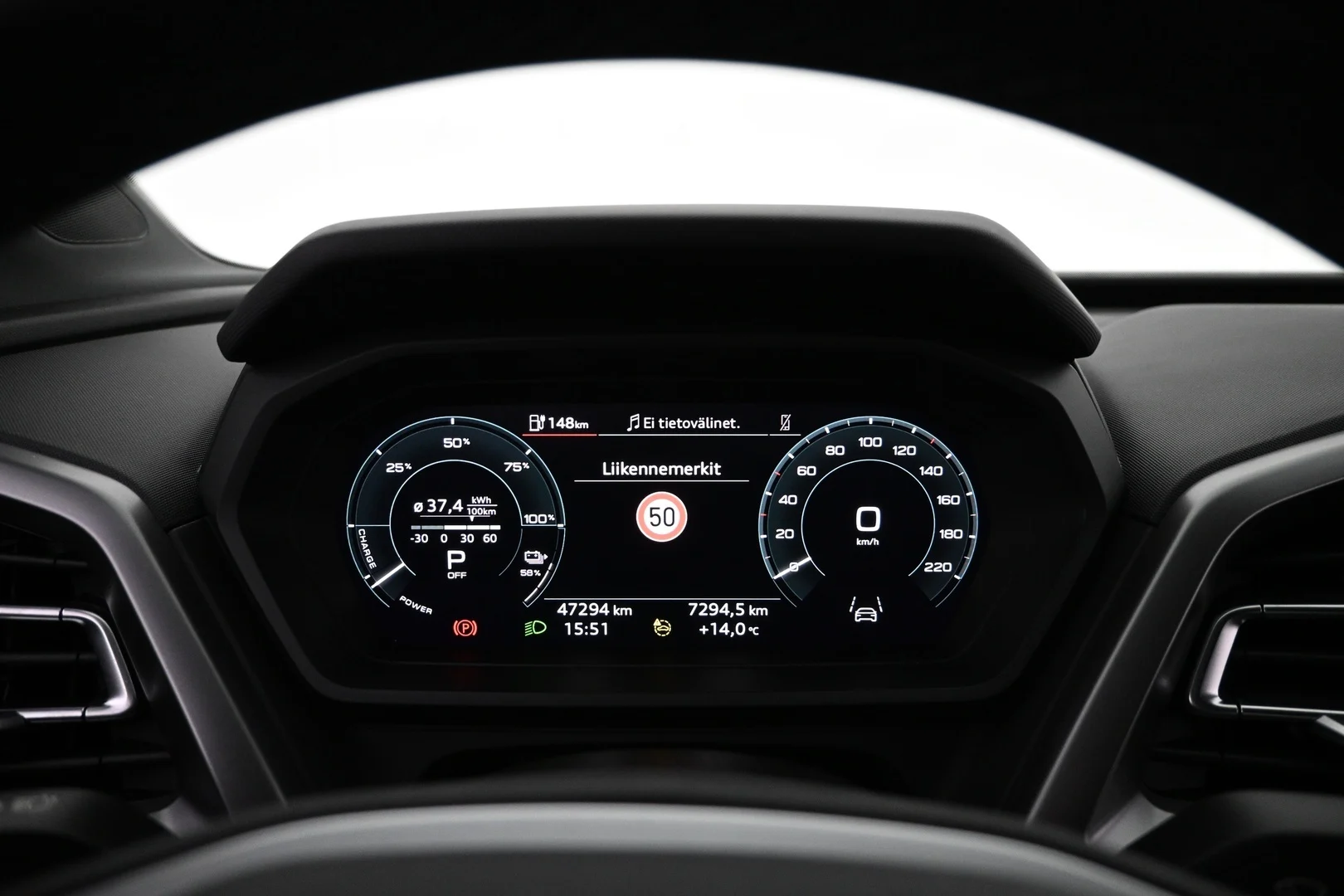 Car Image - 3f0kdE8Dclt0KlnkUBLdSR