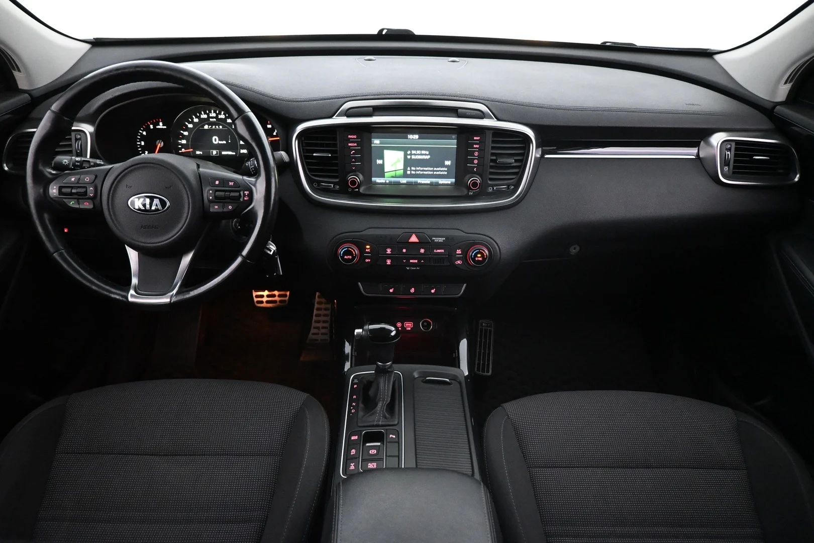 Car Image - 3KkaZBZzUOE5TNKBiYcR2u