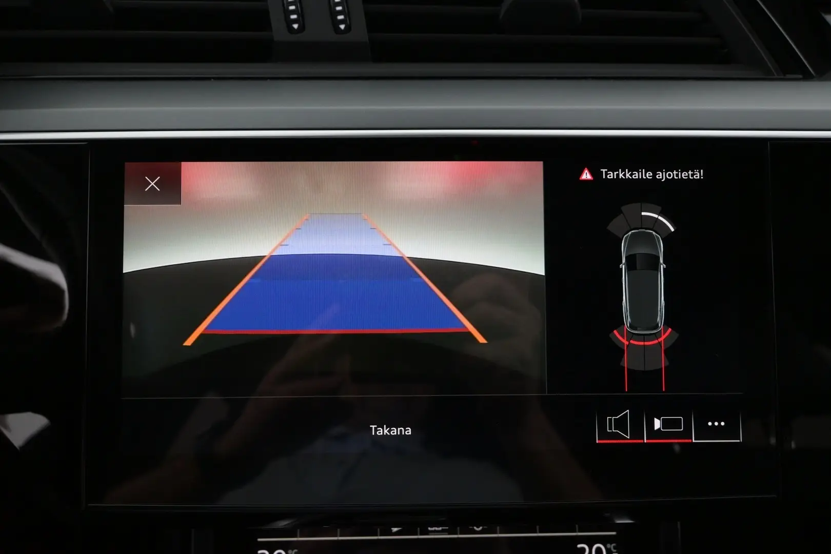 Car Image - 2FsBsh9Mj0VdfPytxPBK6