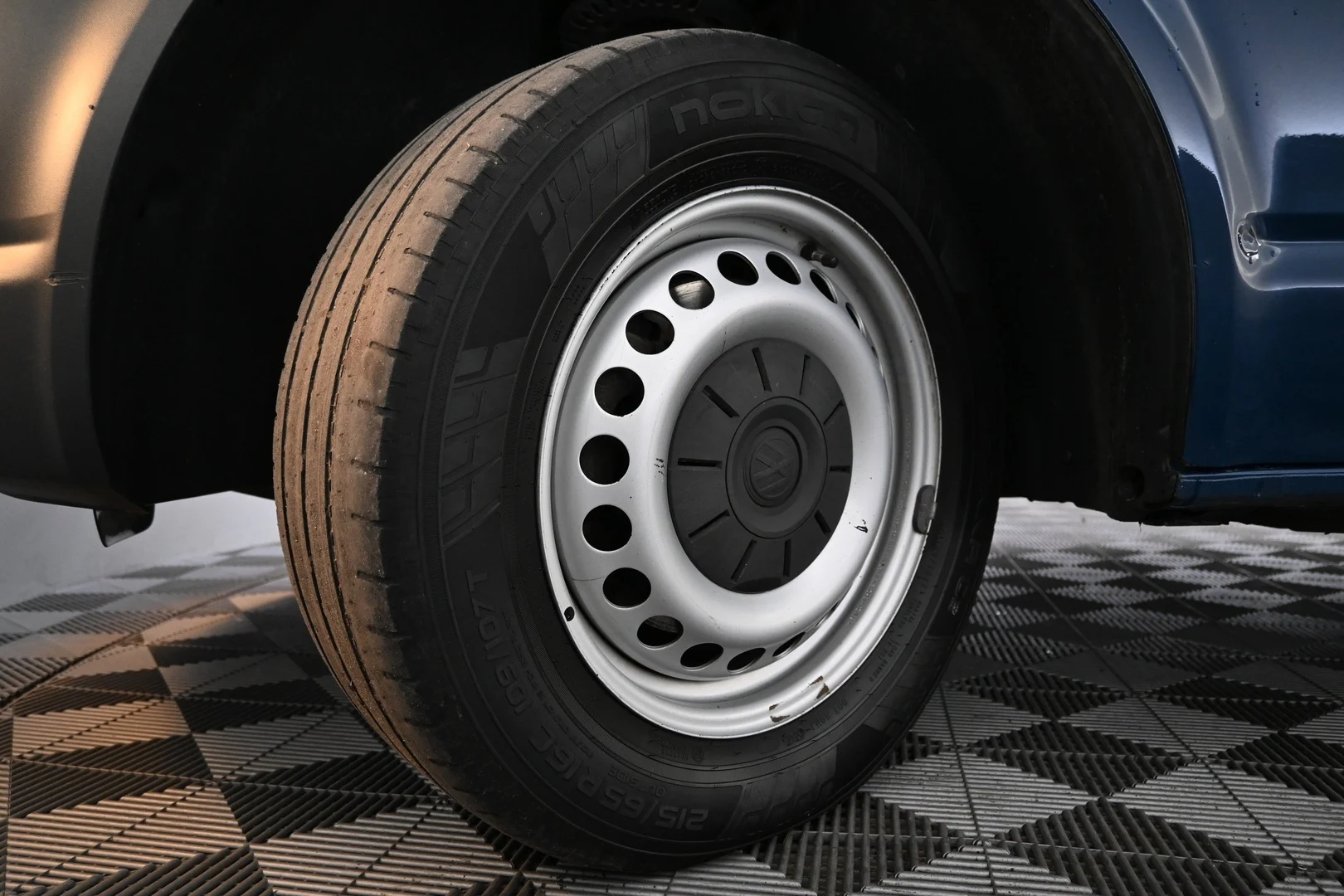 Car Image - 5GgFIF3mTQ02FGXltmhGpE