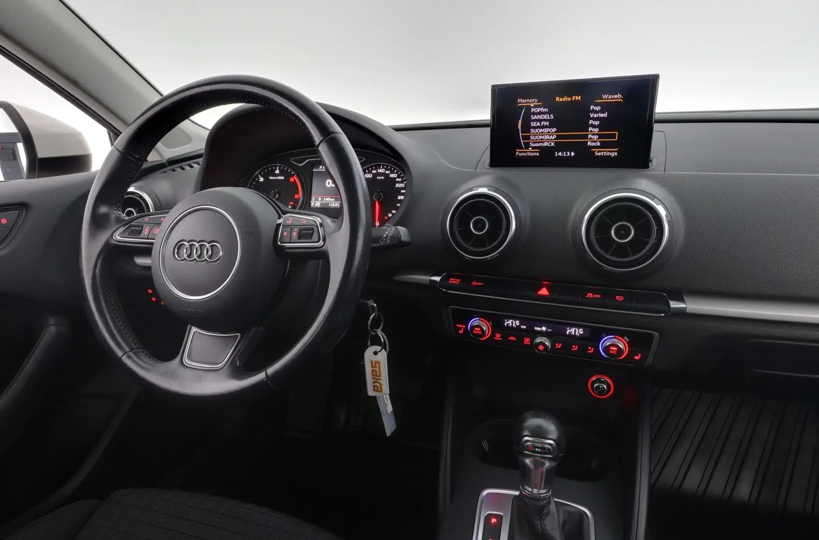 Car Image - 3V7yQg04JahpblBfgHqd2J