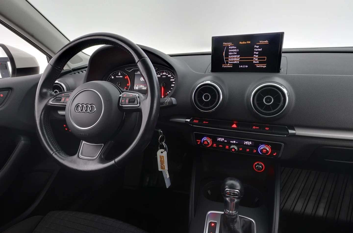 Car Image - 3V7yQg04JahpblBfgHqd2J