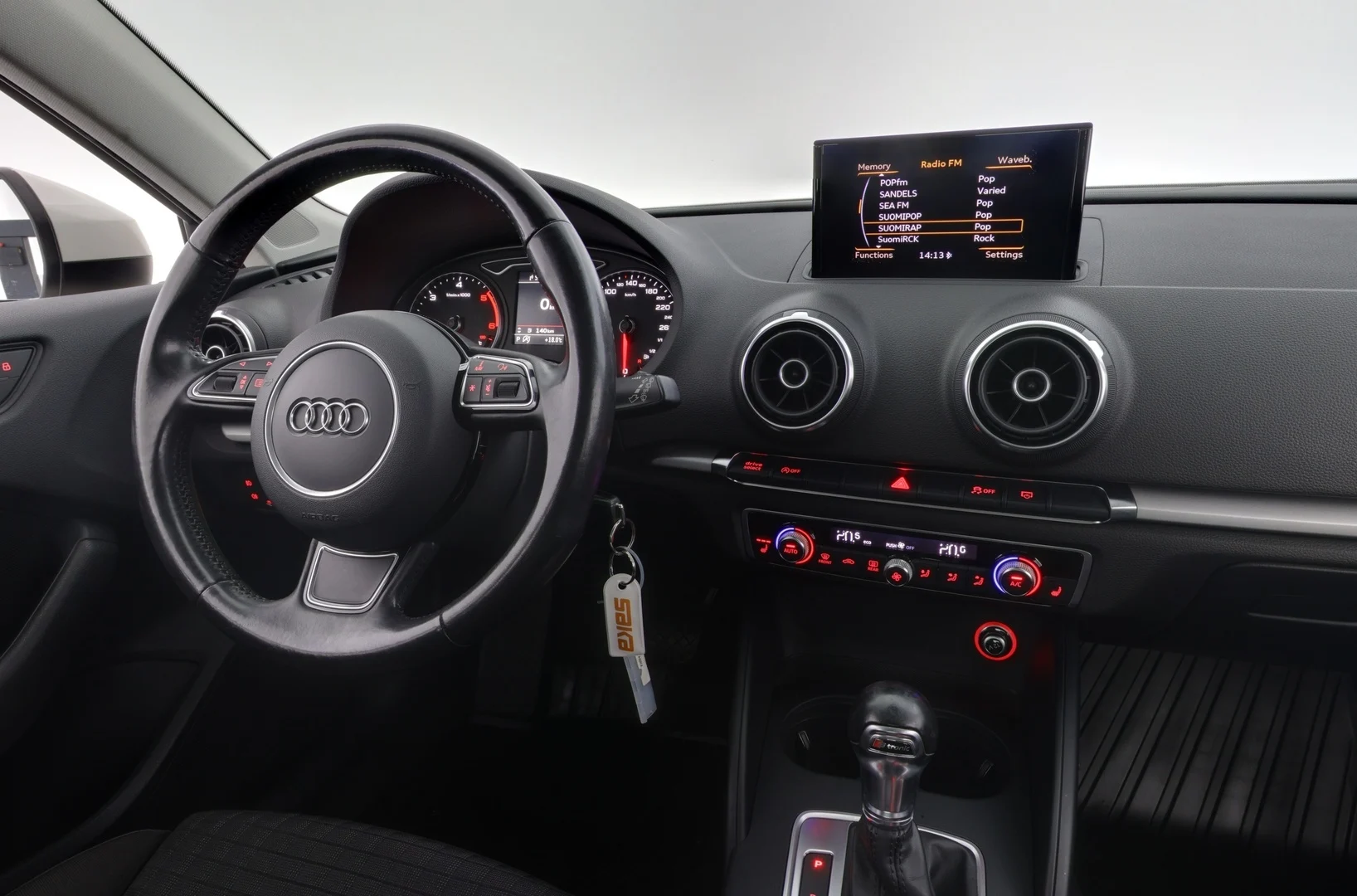 Car Image - 3V7yQg04JahpblBfgHqd2J