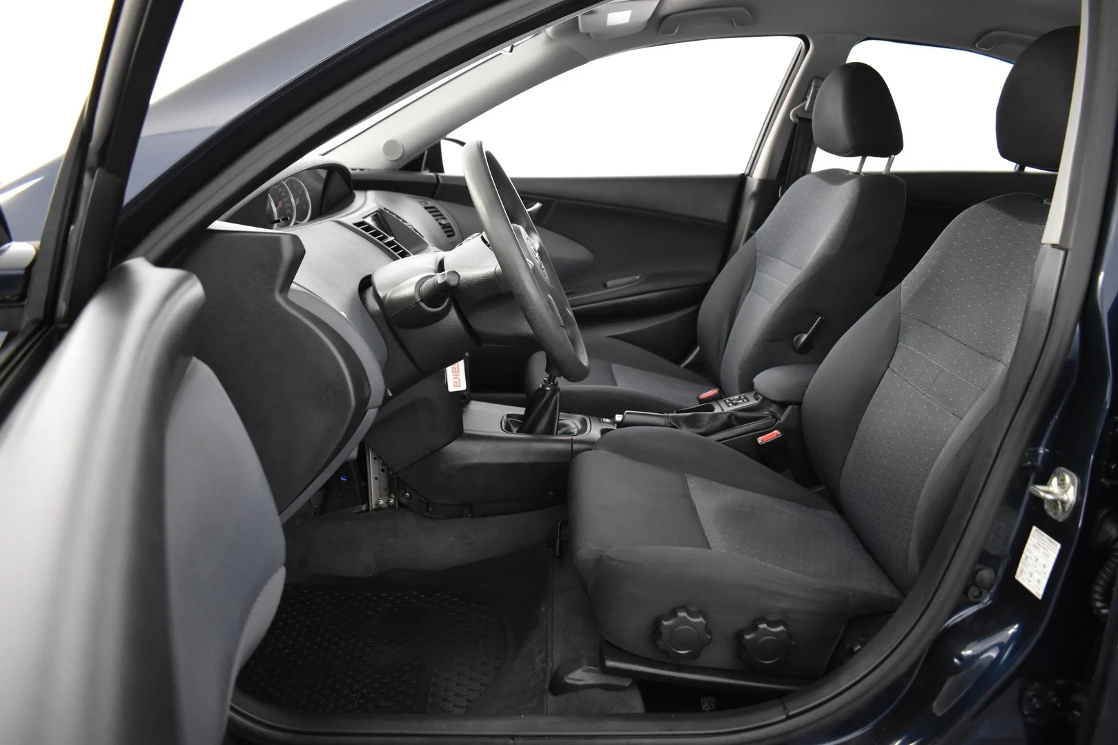 Car Image - 1CFj7kXT6vJJmnrB9ZlVFy