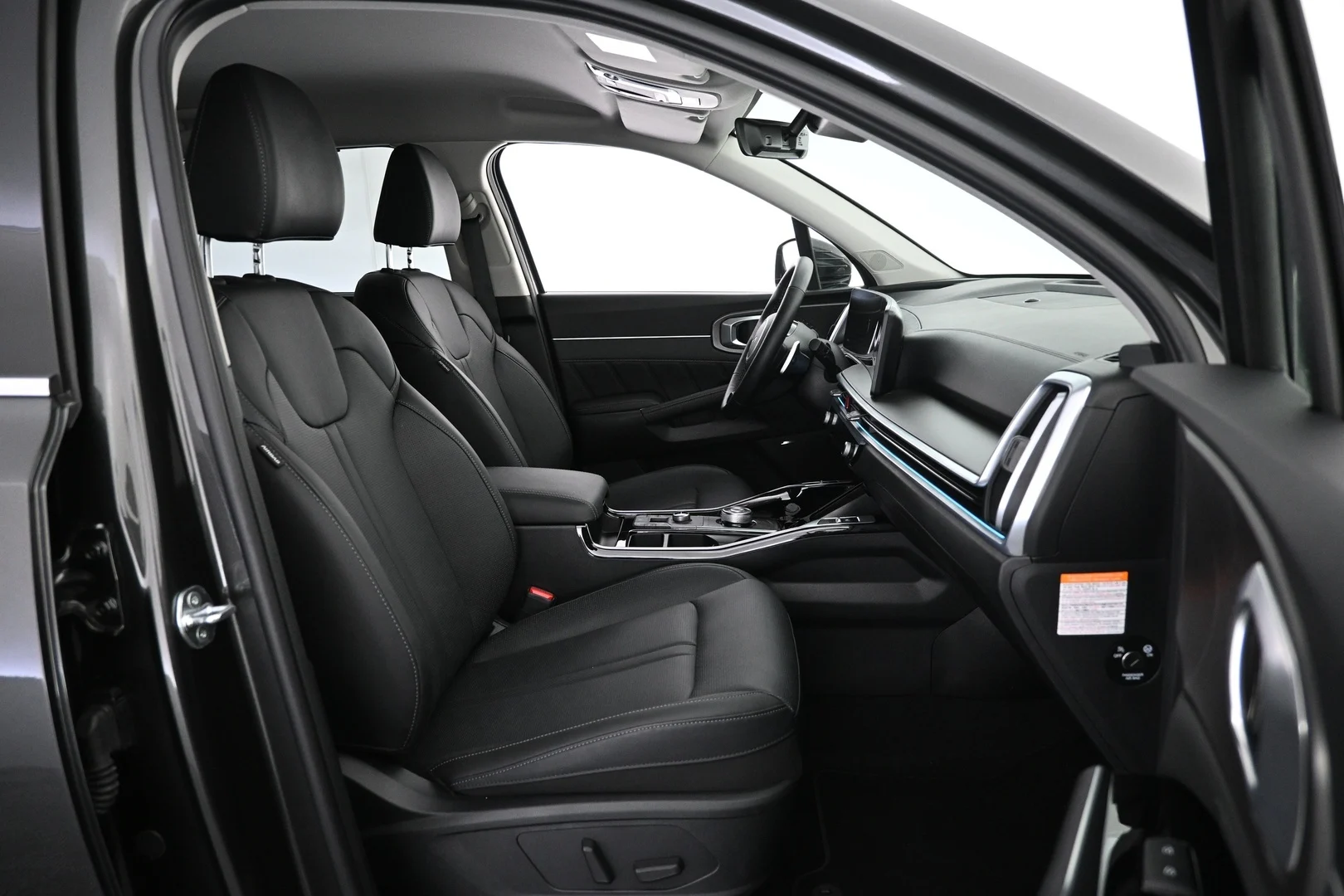 Car Image - 4Z916uJqHwGevyI16T8tfm