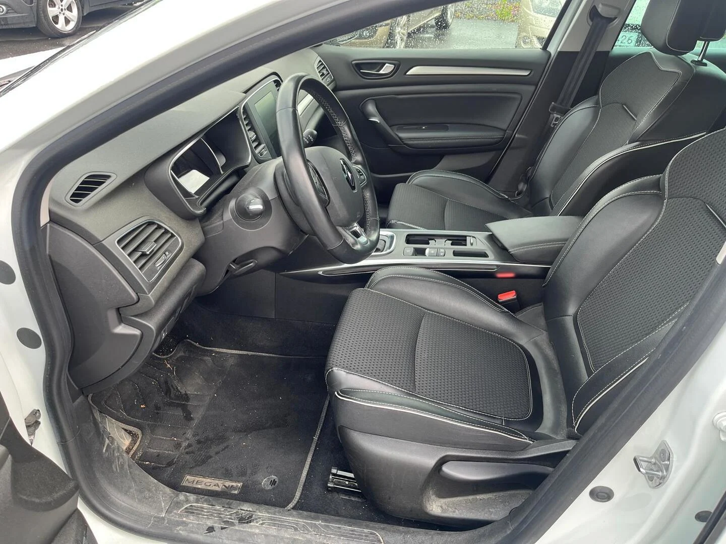 Car Image - p6uH4P0cfe5i5aCQm0Niw