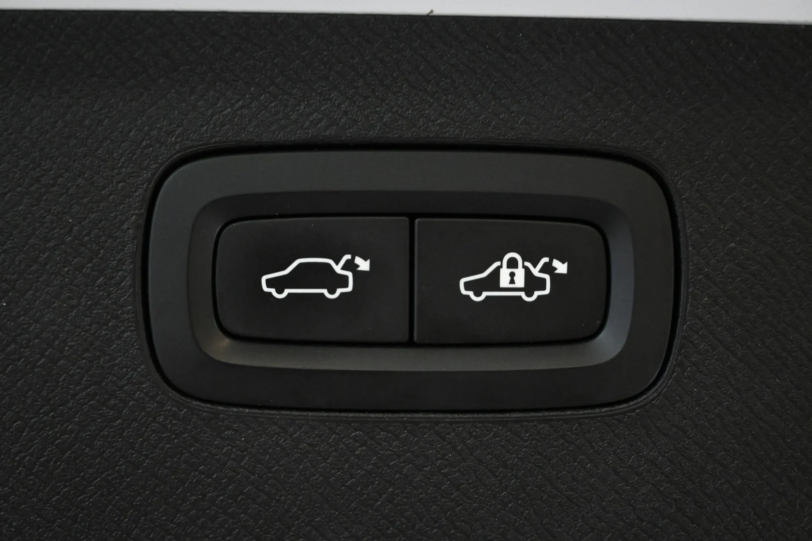 Car Image - 3G7DOvFCMcKR7GGWDRfz8z