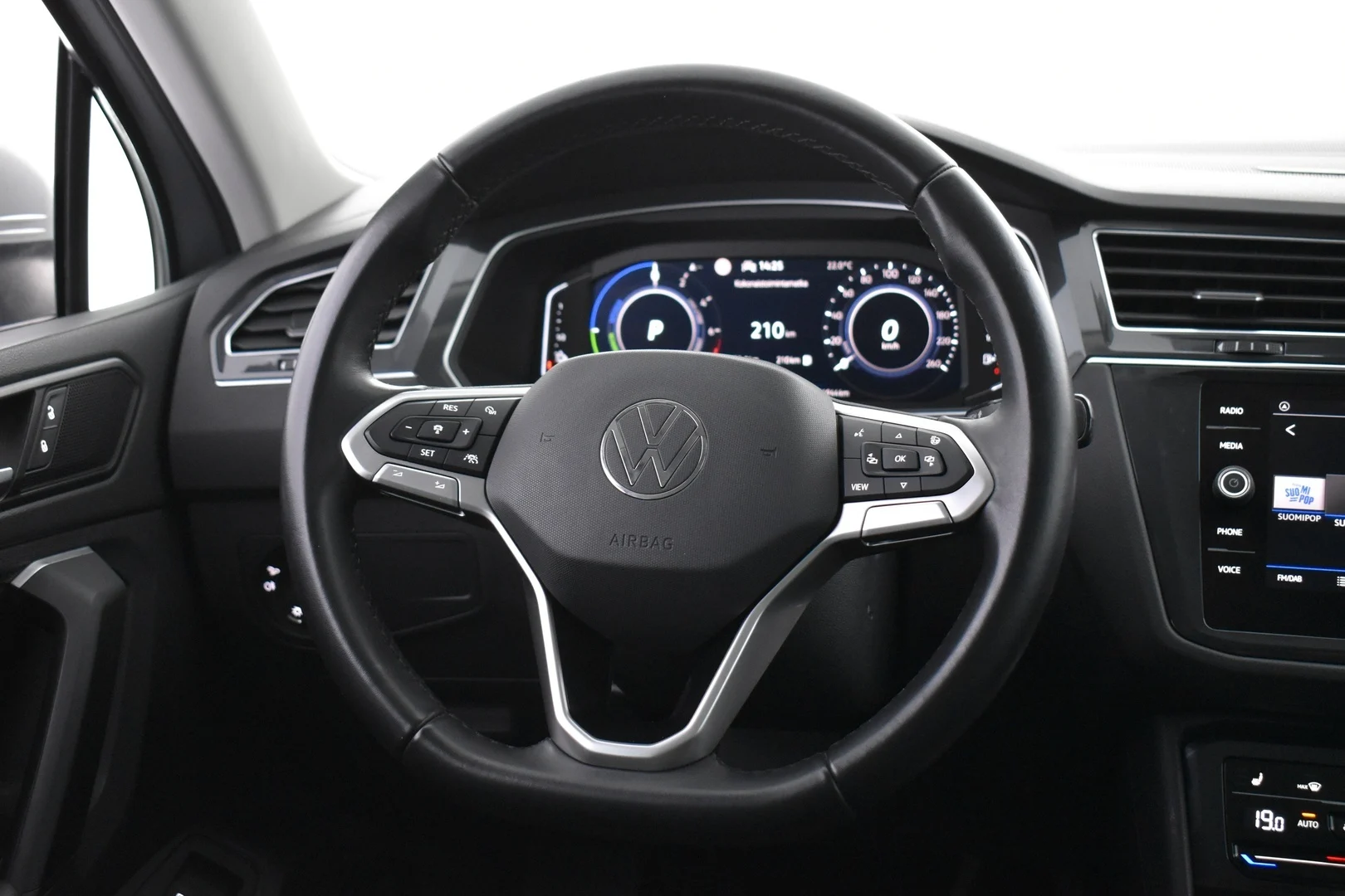 Car Image - 63ZOf69UNZl2ds5WPPQYP2