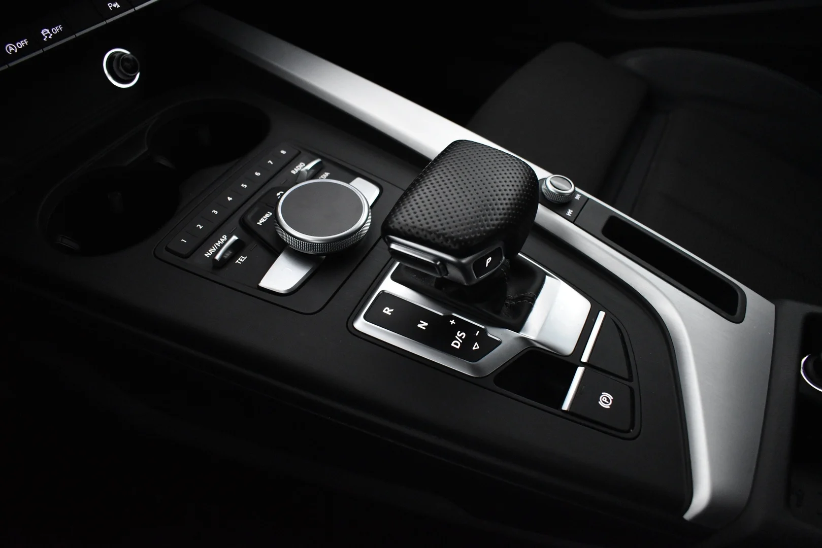 Car Image - 3s9KHOSGwEZlXOS6rZ0gsH