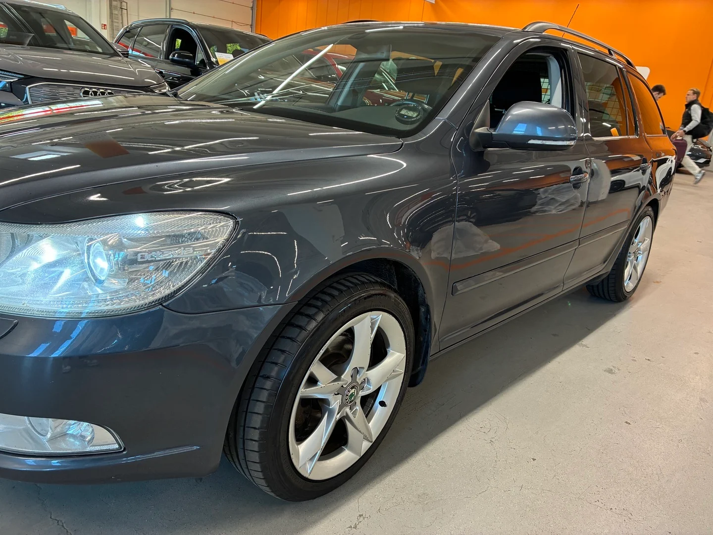 Car Image - 3VjYv7xQd9TqL2BMk6Mnge