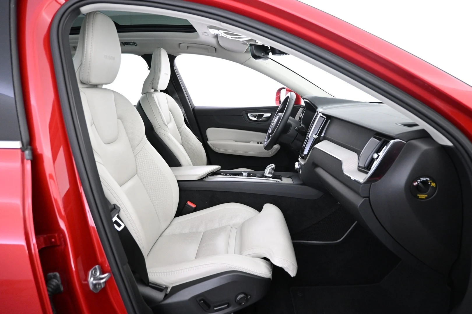 Car Image - 2nSnpbEe0d3EEfYAhOtKi2