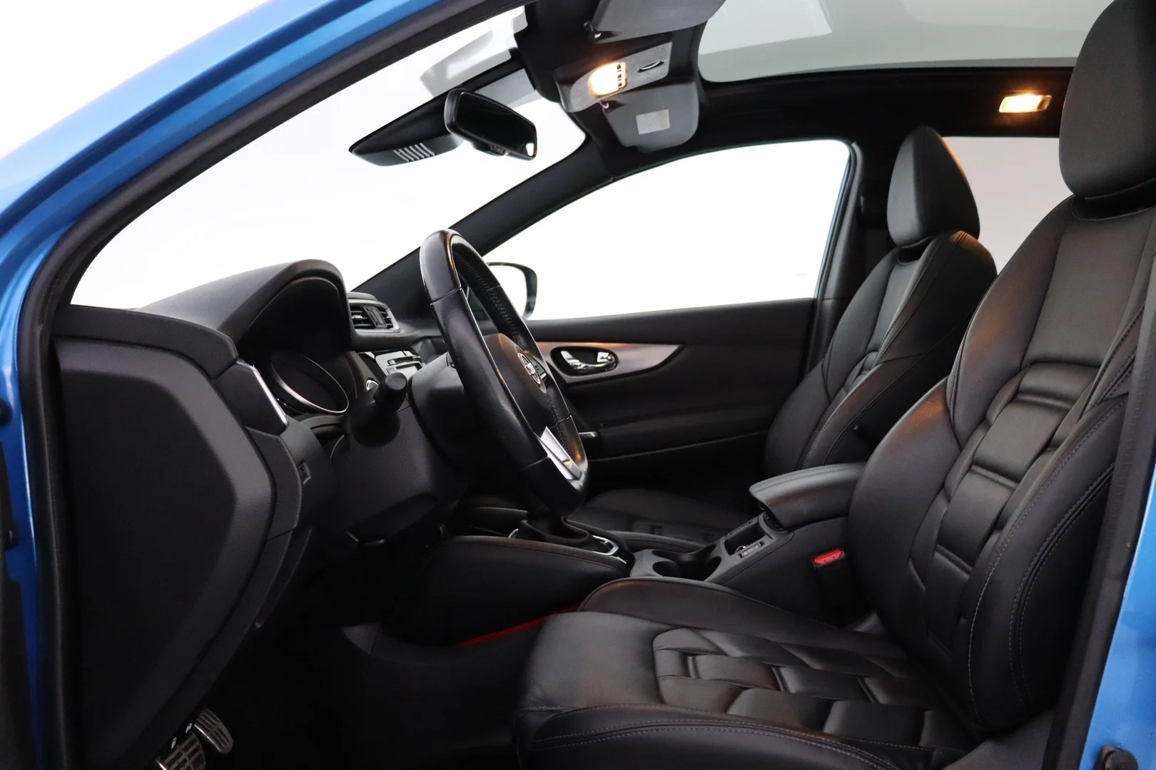 Car Image - 7OVnD0tLBvUkzTClWtUFw