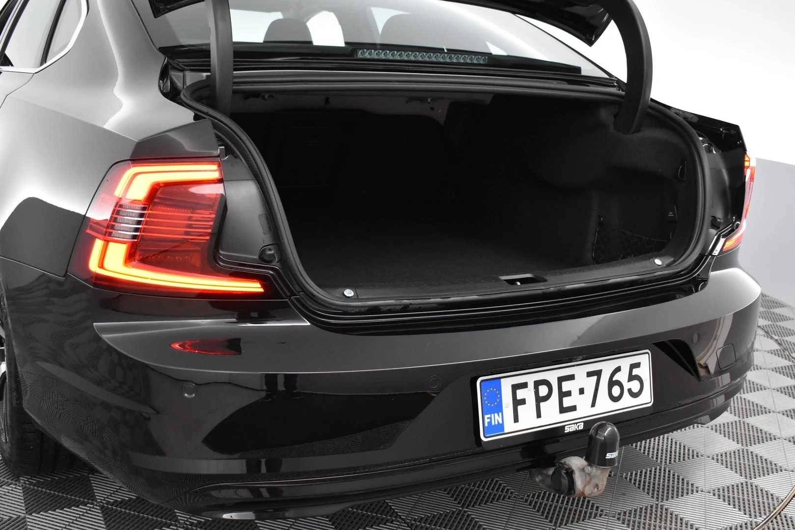 Car Image - 6u7YW7F7AKDccFvGToh7SG