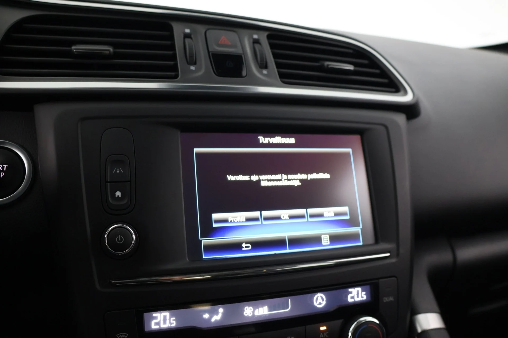 Car Image - 64a5Cgm1776RnAGv49gxWT