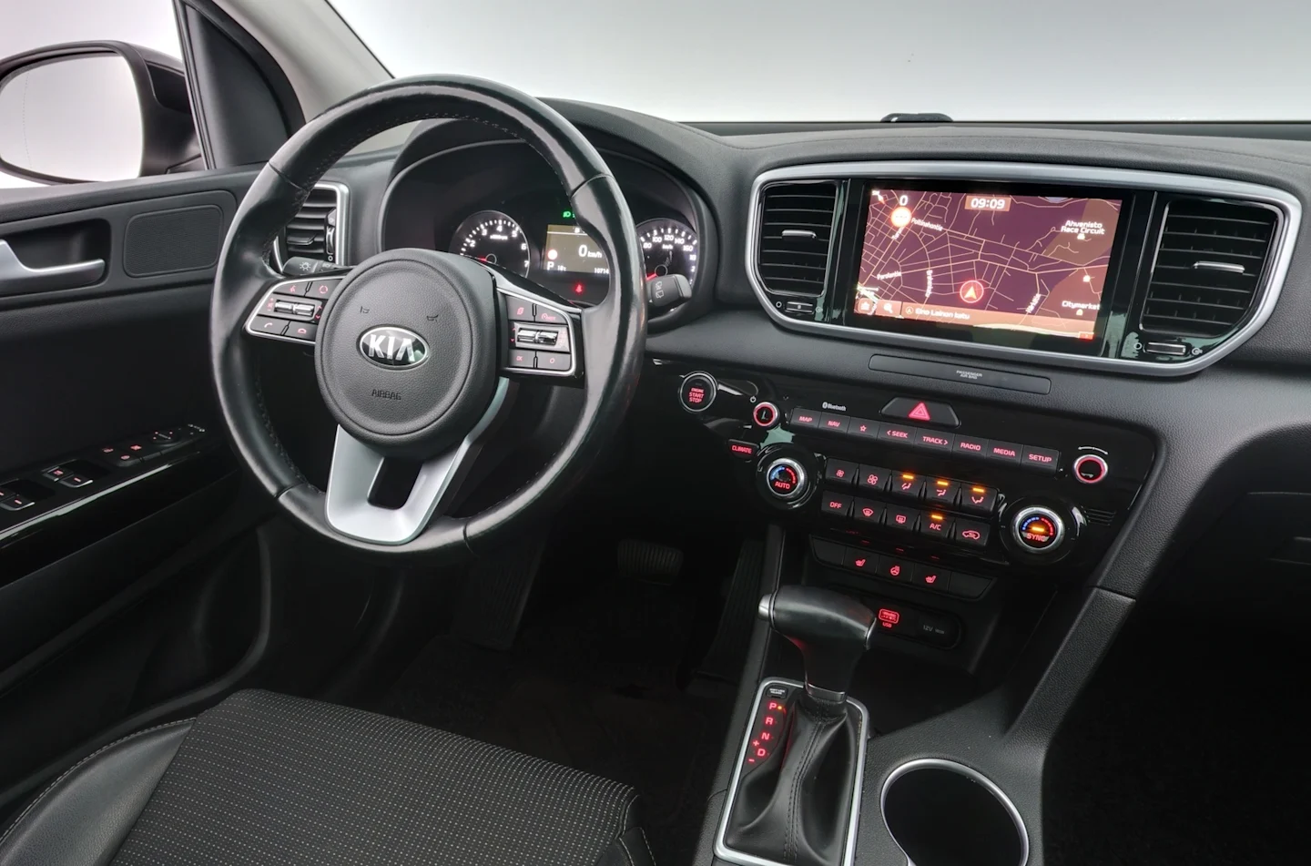 Car Image - 72h5j8HvHGhVrz05MinPKn