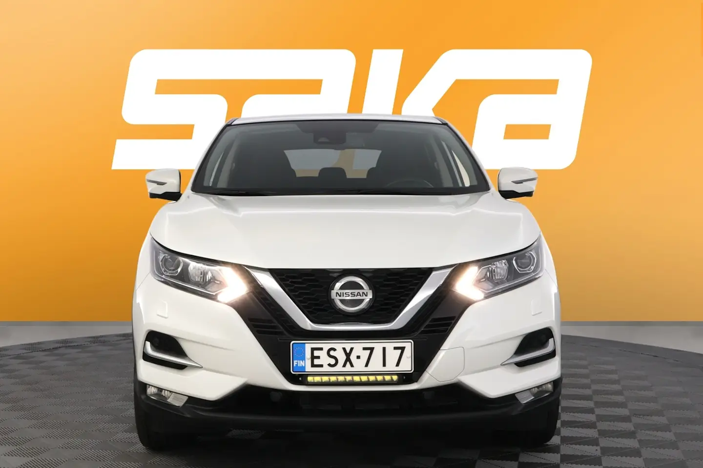 Car Image - 4js7UzV0JCAroWHY2TjNa3