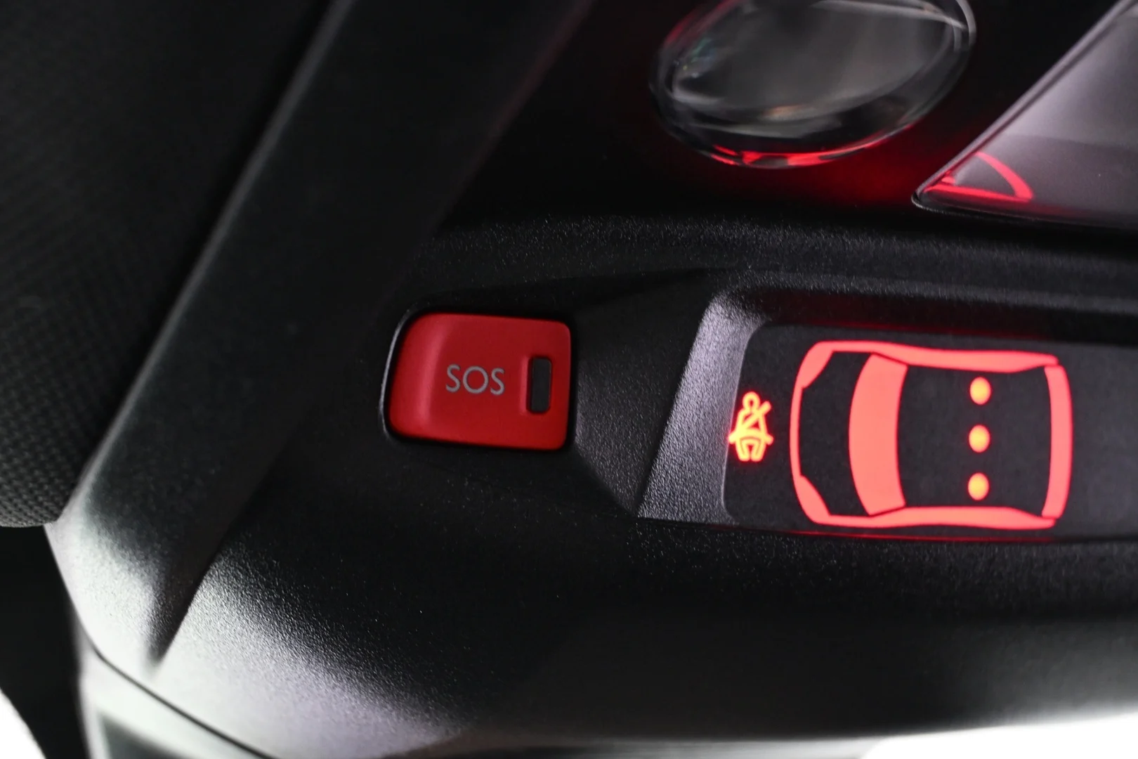 Car Image - 7LdAUyfGzJ9vxS0as1jJxh