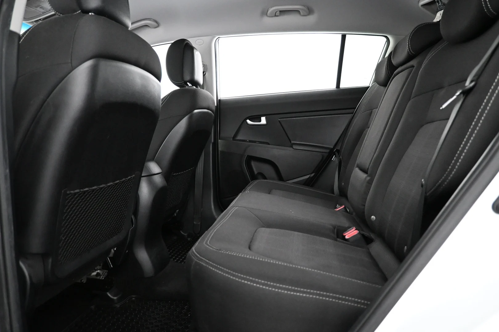 Car Image - 1ALyCZcW3lYu0xdaTUzs7q