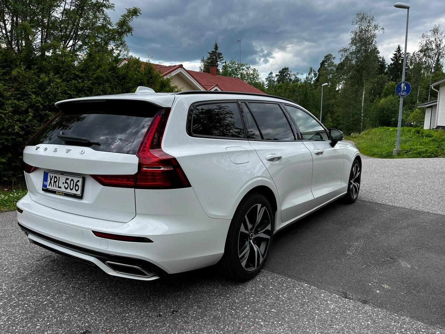 Car Image - 2FUlY5gytT7P2KQCFf99Nx