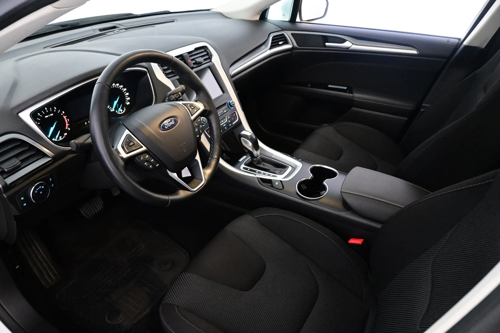 Car Image - 3eD3o1ufVPZogvVsTG1t6P