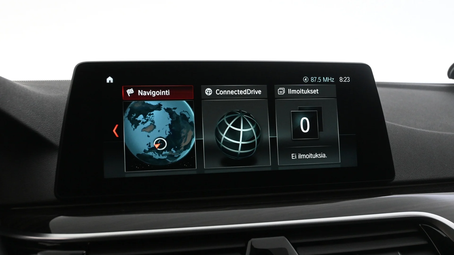 Car Image - L40N8leRi4Gh4MzfC8IdG