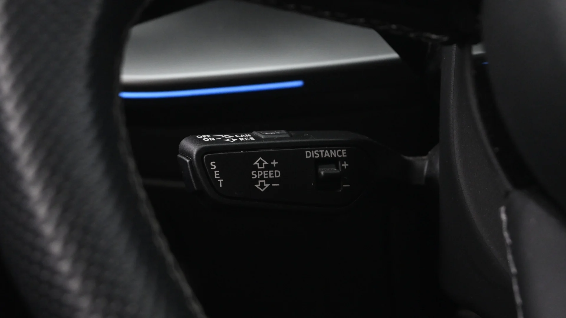 Car Image - W4jTmISOicVvcuQDXZ37T