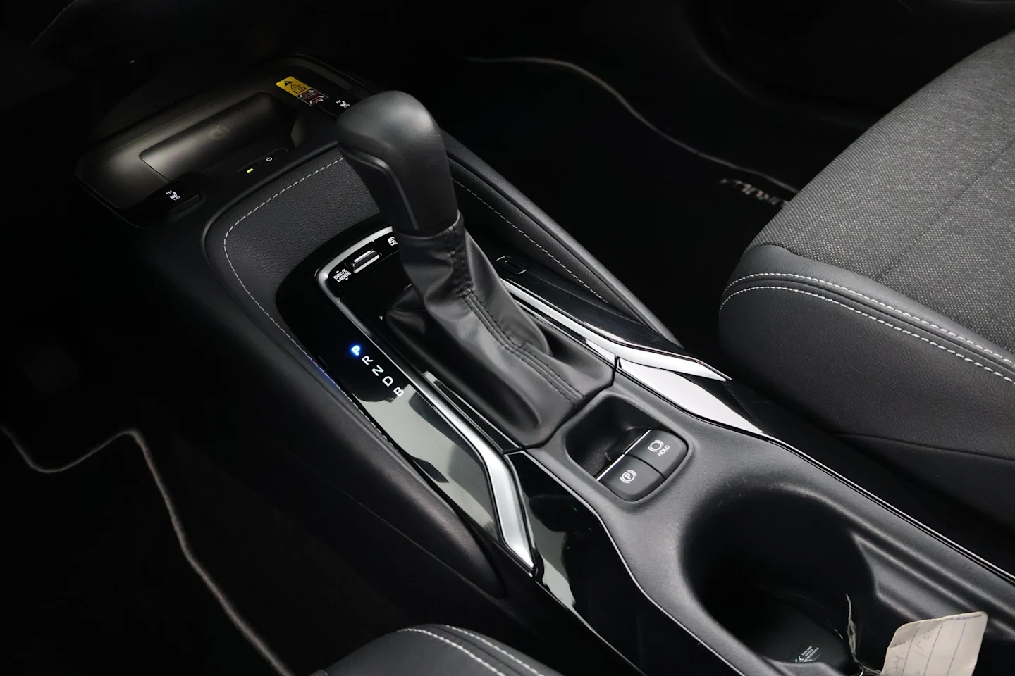 Car Image - 6lbD95LBQqbn6p4tJ4aR2x