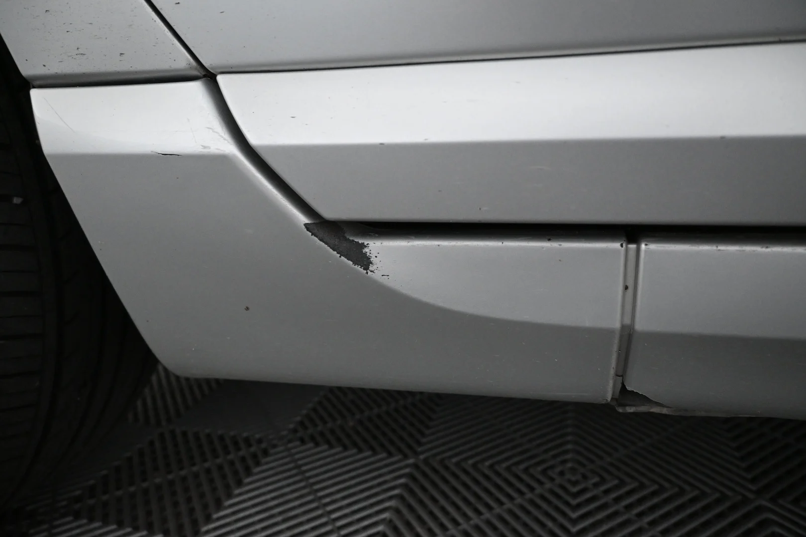 Car Image - 2PY2kmPEL2qYPeY355cVj5