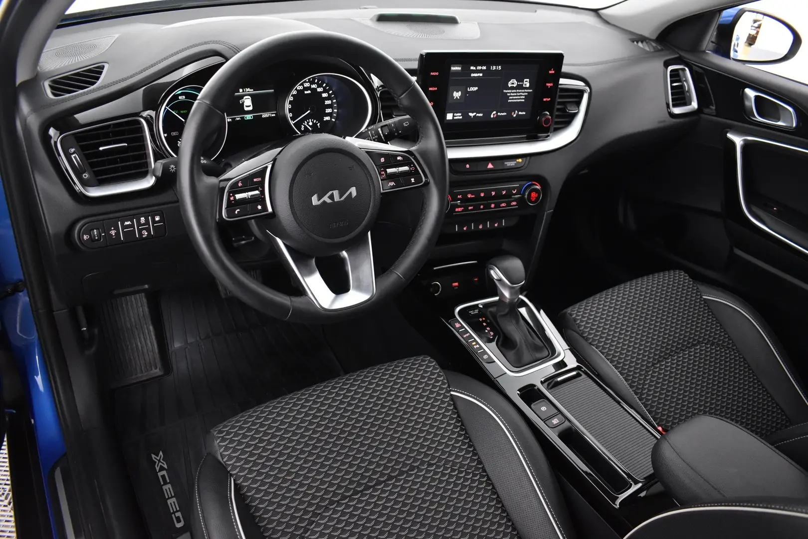 Car Image - 5eH8yv9Fc7bZ6po3nywrpv