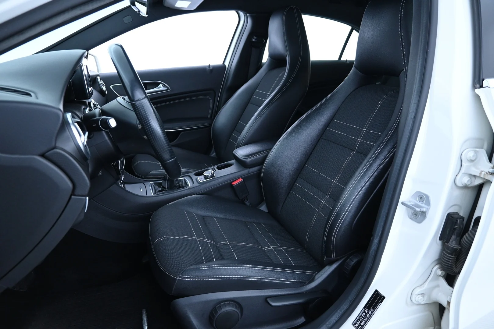 Car Image - 6QjmndQBVkeJpj6YEoqlJo