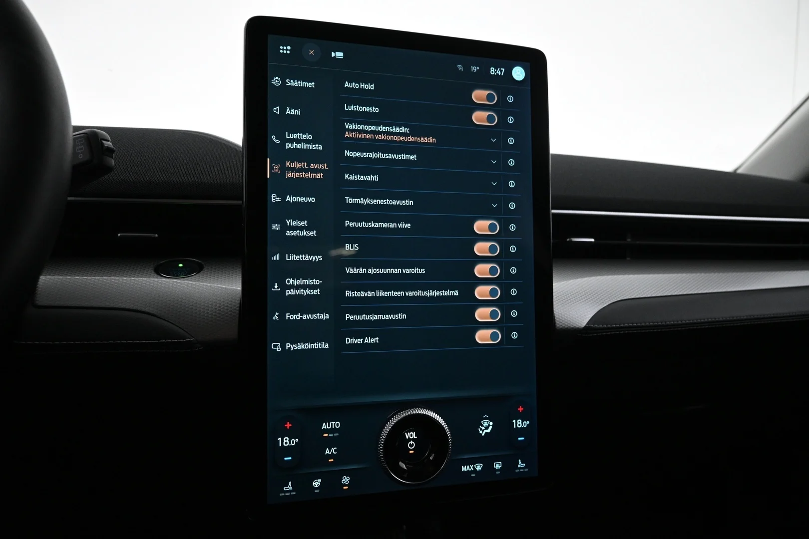 Car Image - 3qnSPo1Rh6ixFzgmK5P8iT