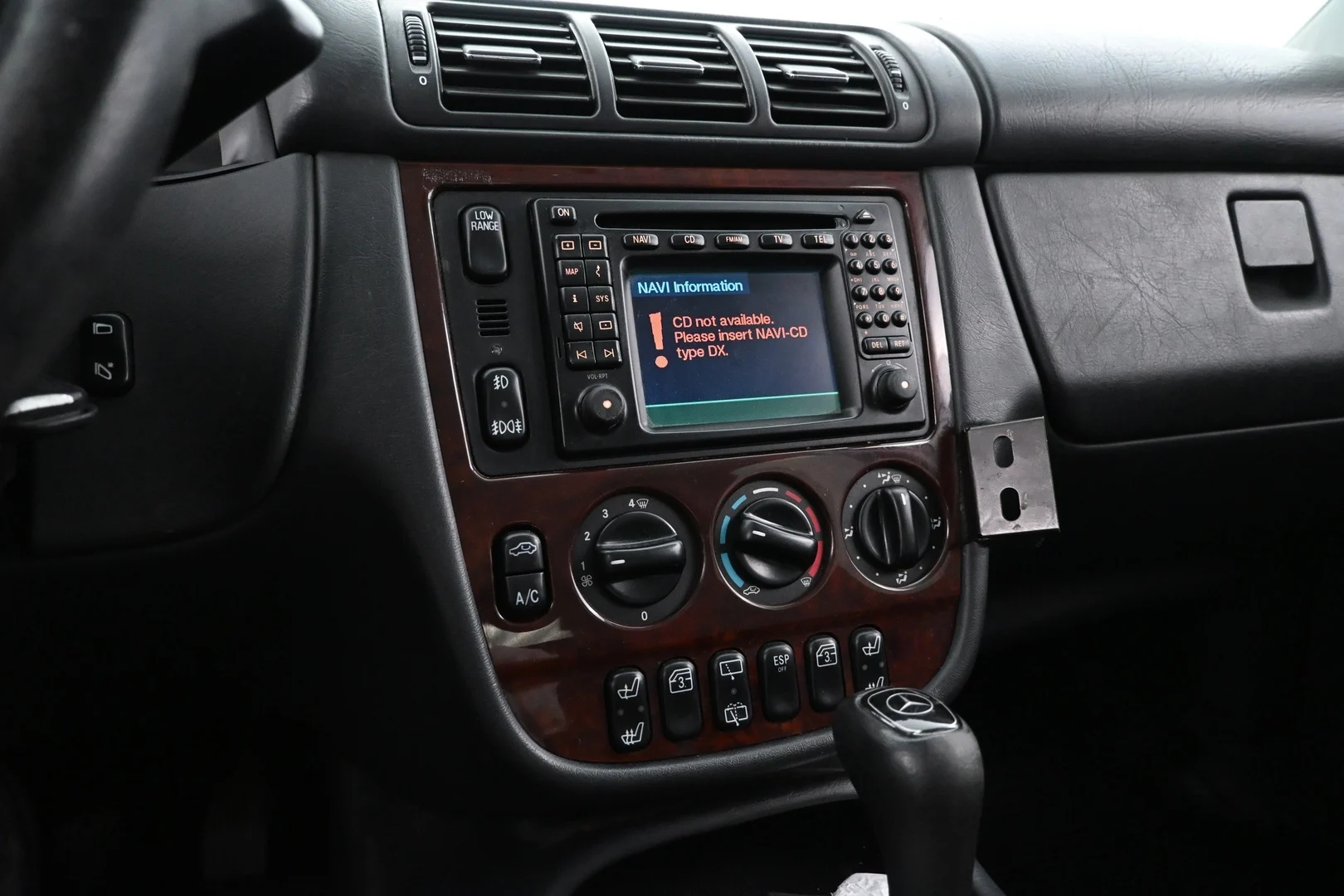 Car Image - 72pb6edSpsHCMAMiUFoAlA