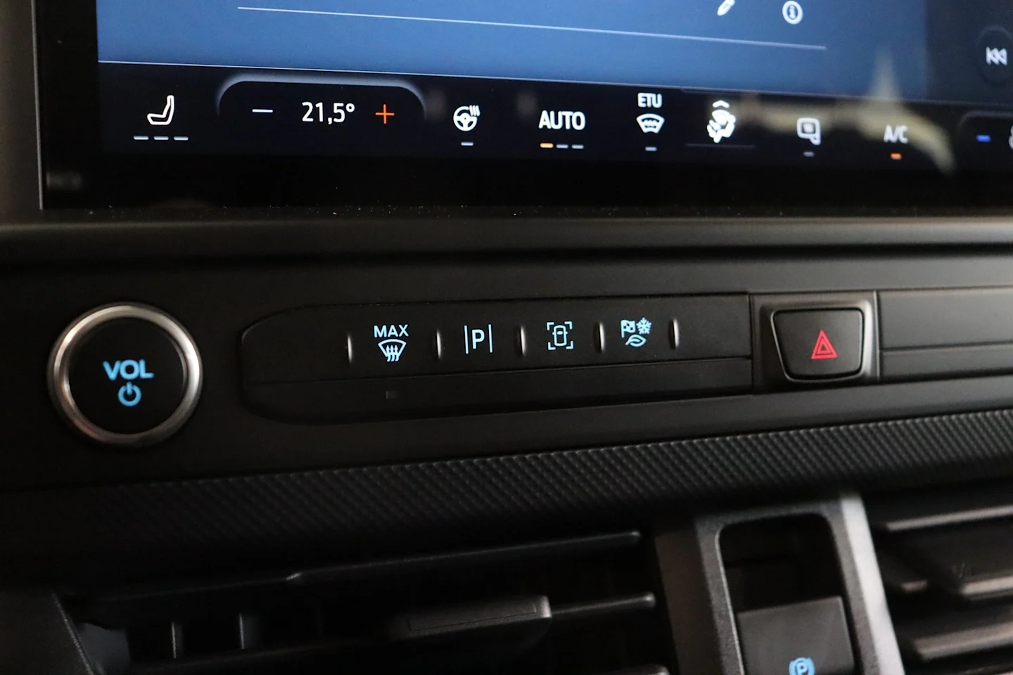 Car Image - 2lEGvc6vtL3EXkPp7JGFsM
