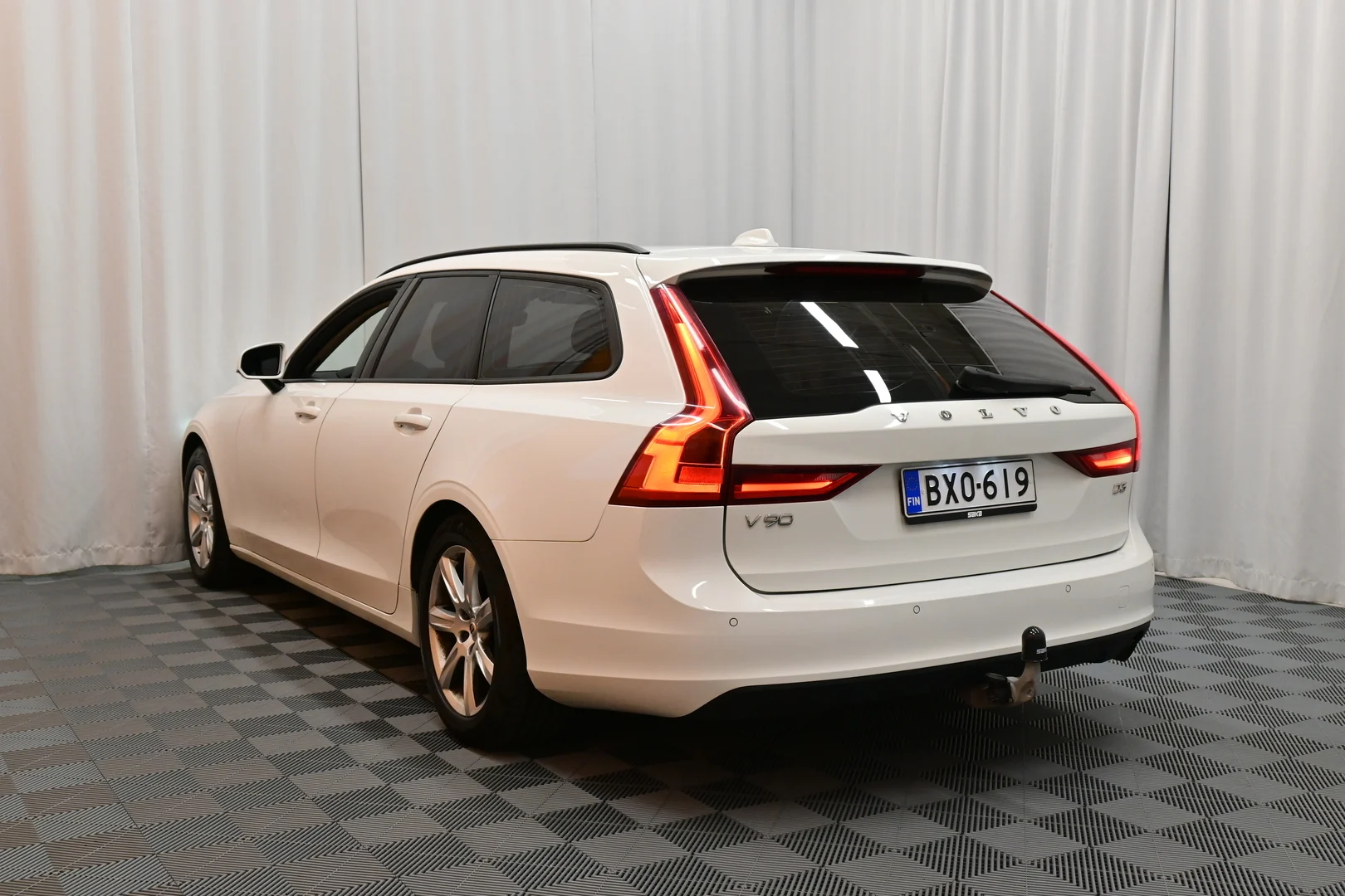 Car Image - 1hKVfHFJvpkeqM7J2w7Dgq