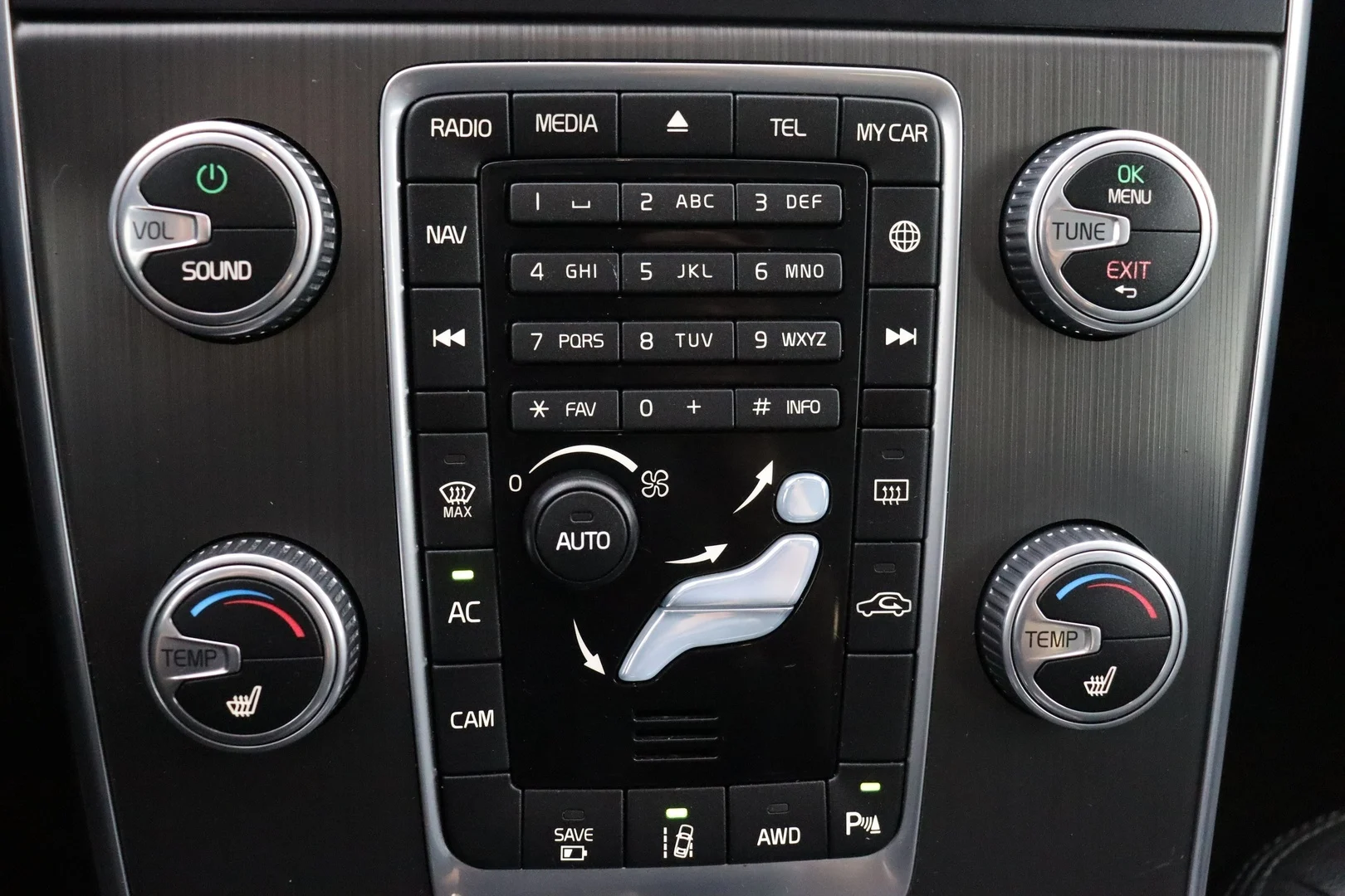 Car Image - 3WgWL4mDIm3OmZcia03sh1