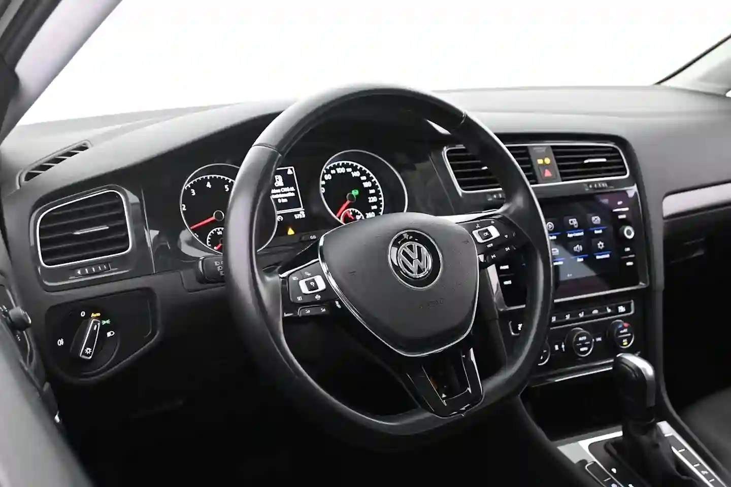 Car Image - 5iYh0U3Akij0GPeJuApsk3