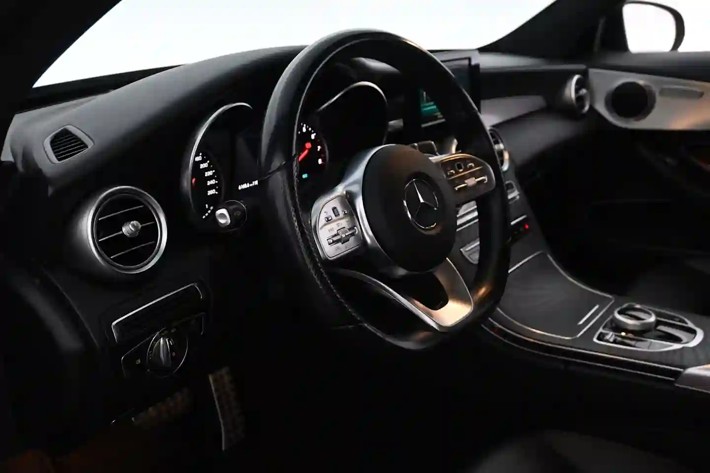 Car Image - 6H0TpKabopcAIkKw67Hcpm