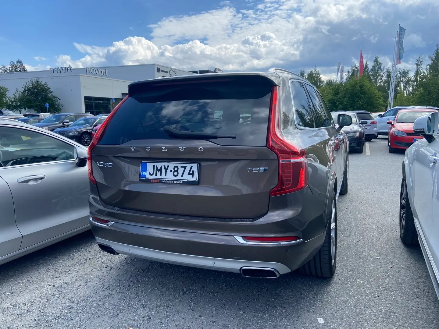 Car Image - 4wW1S9kFIfL4MHzDBegmmj