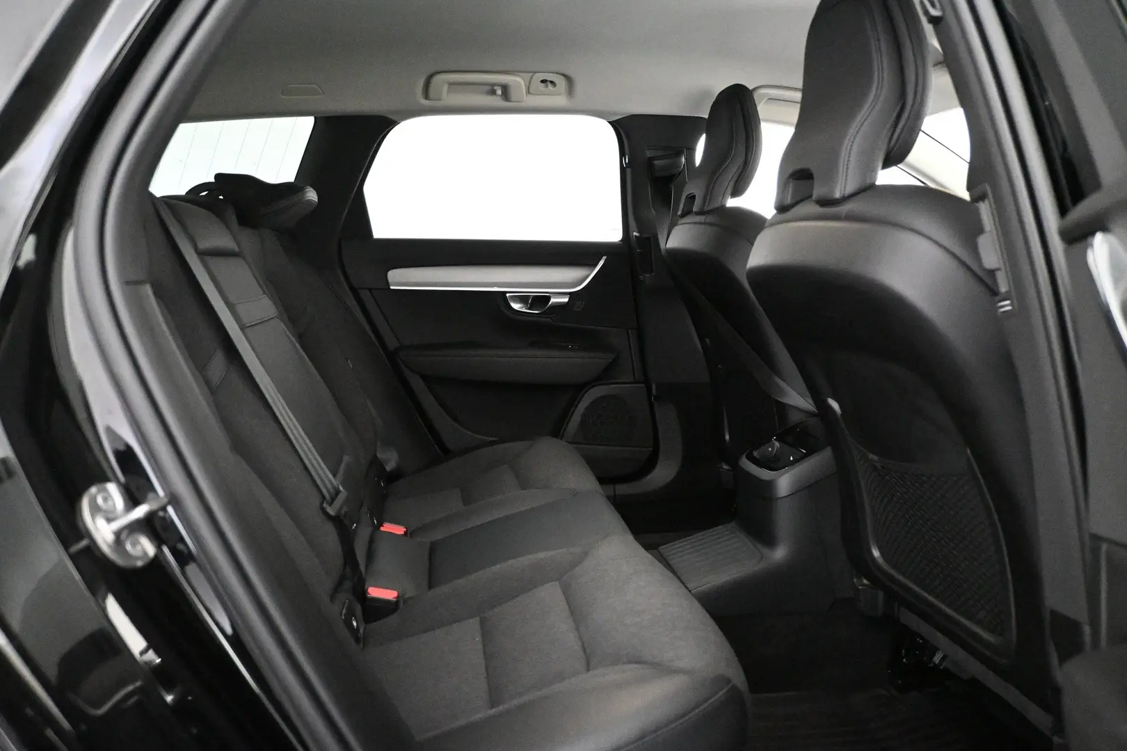 Car Image - 5v3Zqjsi1Gv4AfCHgsObTZ