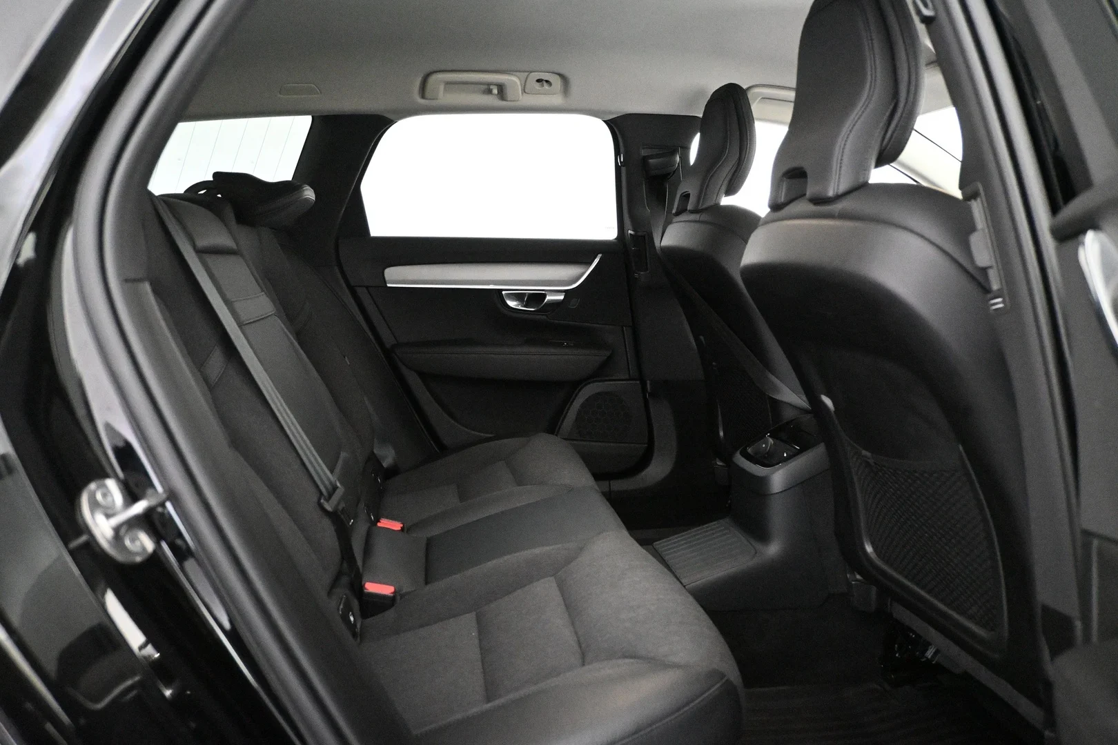 Car Image - 5v3Zqjsi1Gv4AfCHgsObTZ