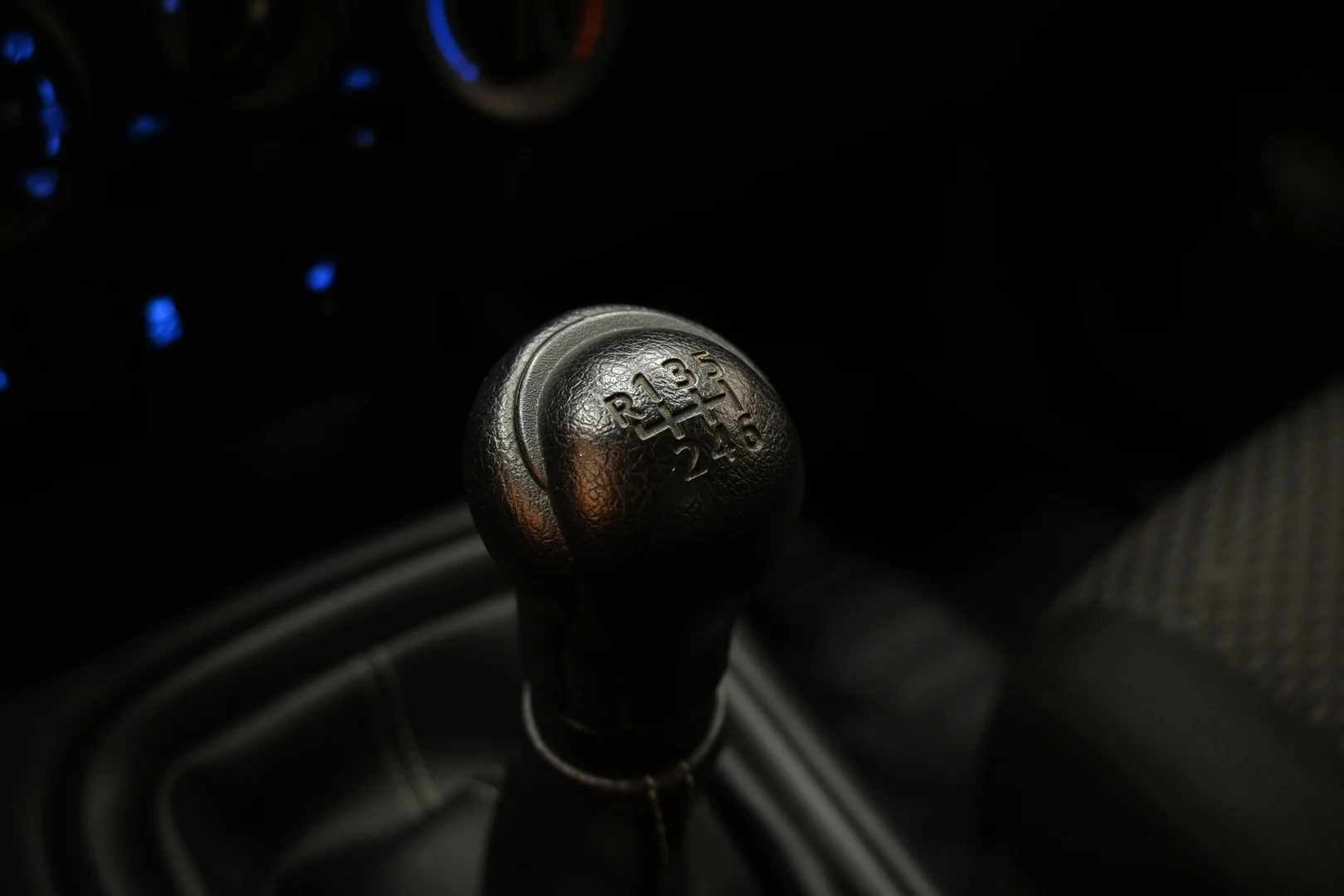 Car Image - 3OC1BzrSlfAsYznJZD0q2a