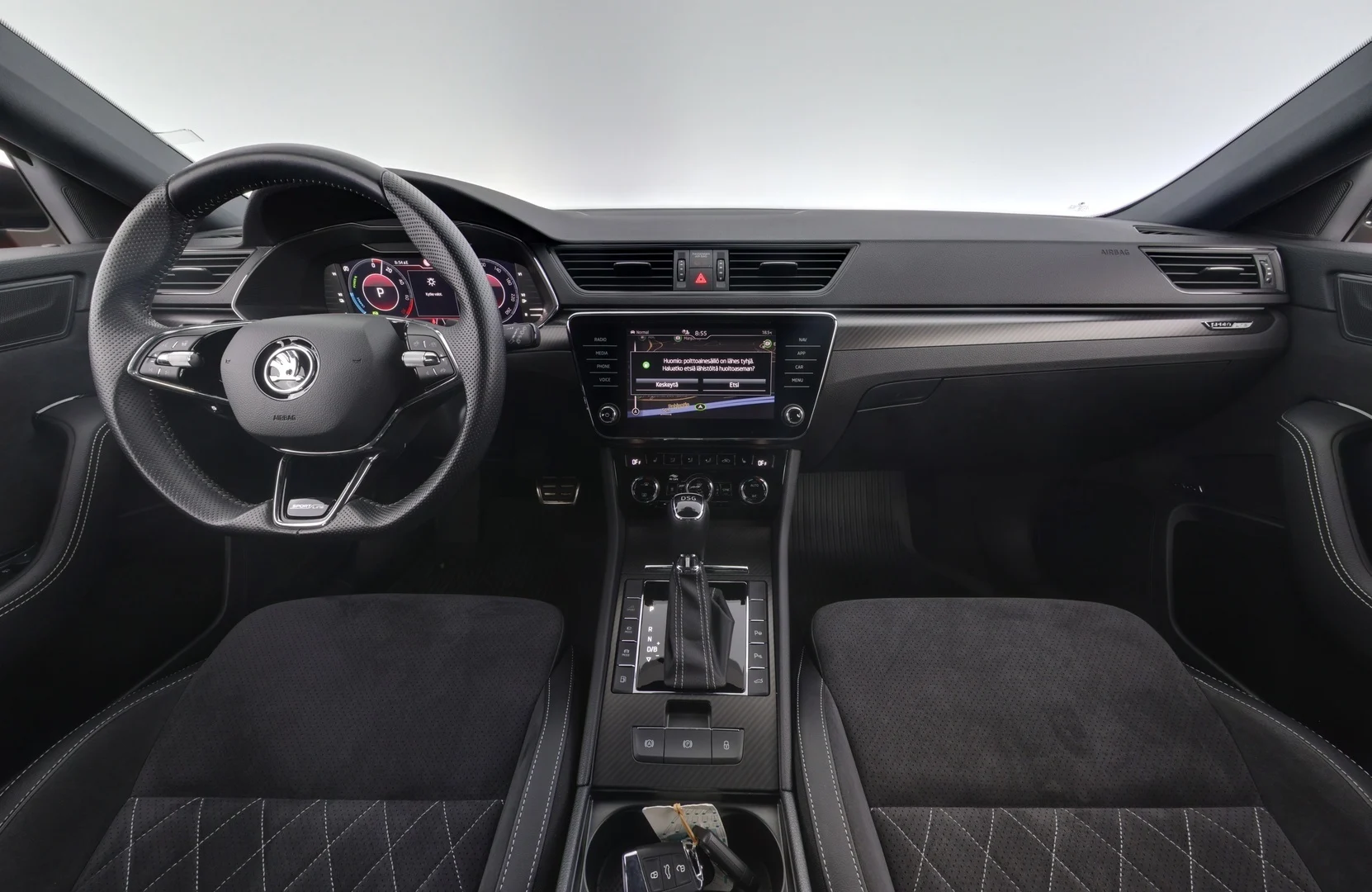 Car Image - 6VsNeLLzfiC2JWBE8ZBwHG