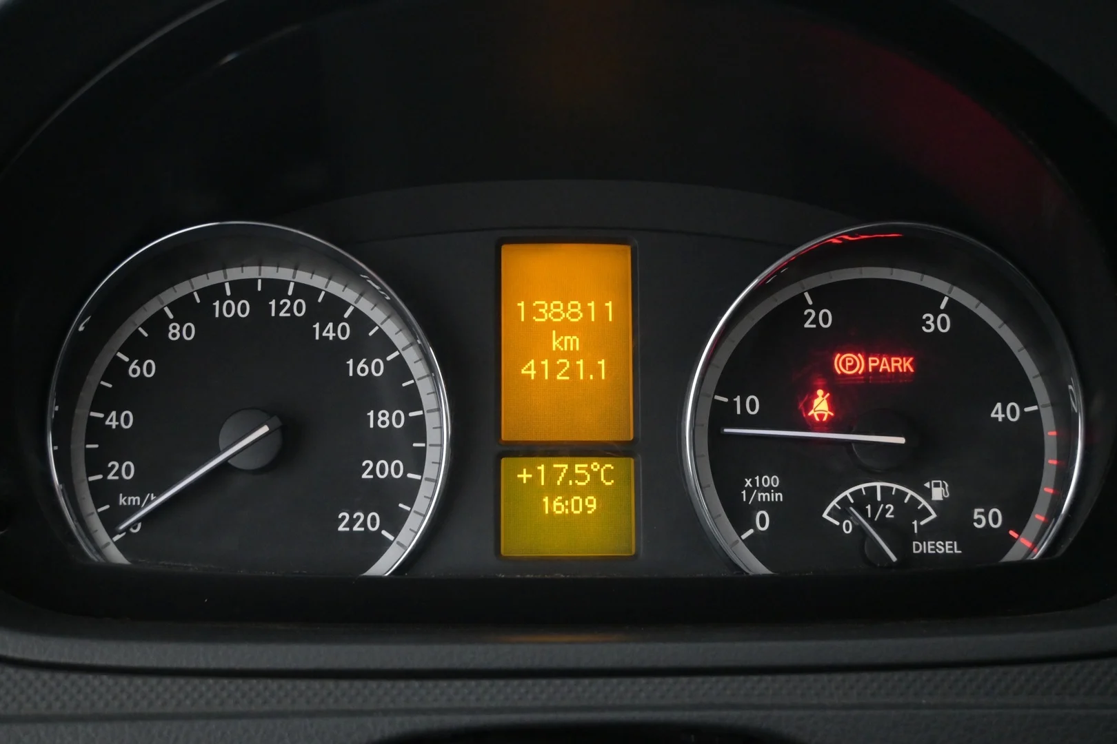 Car Image - 6G9lgrT3ZFz5e0WiCyknDD