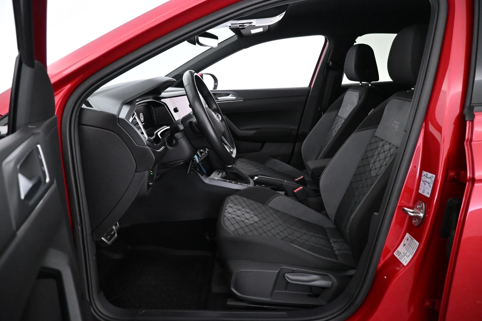 Car Image - 4FALLzlhWwW0b5fKQqDhXY